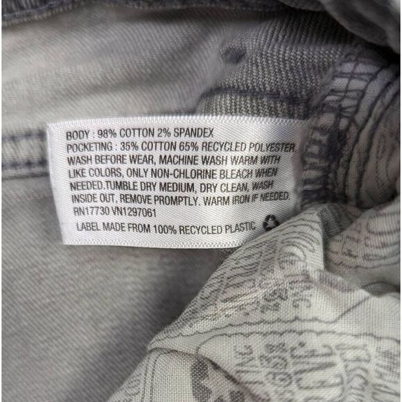 Cat & Jack Boys Size 16 Grey Wash Straight Leg Jeans - Picture 6 of 6